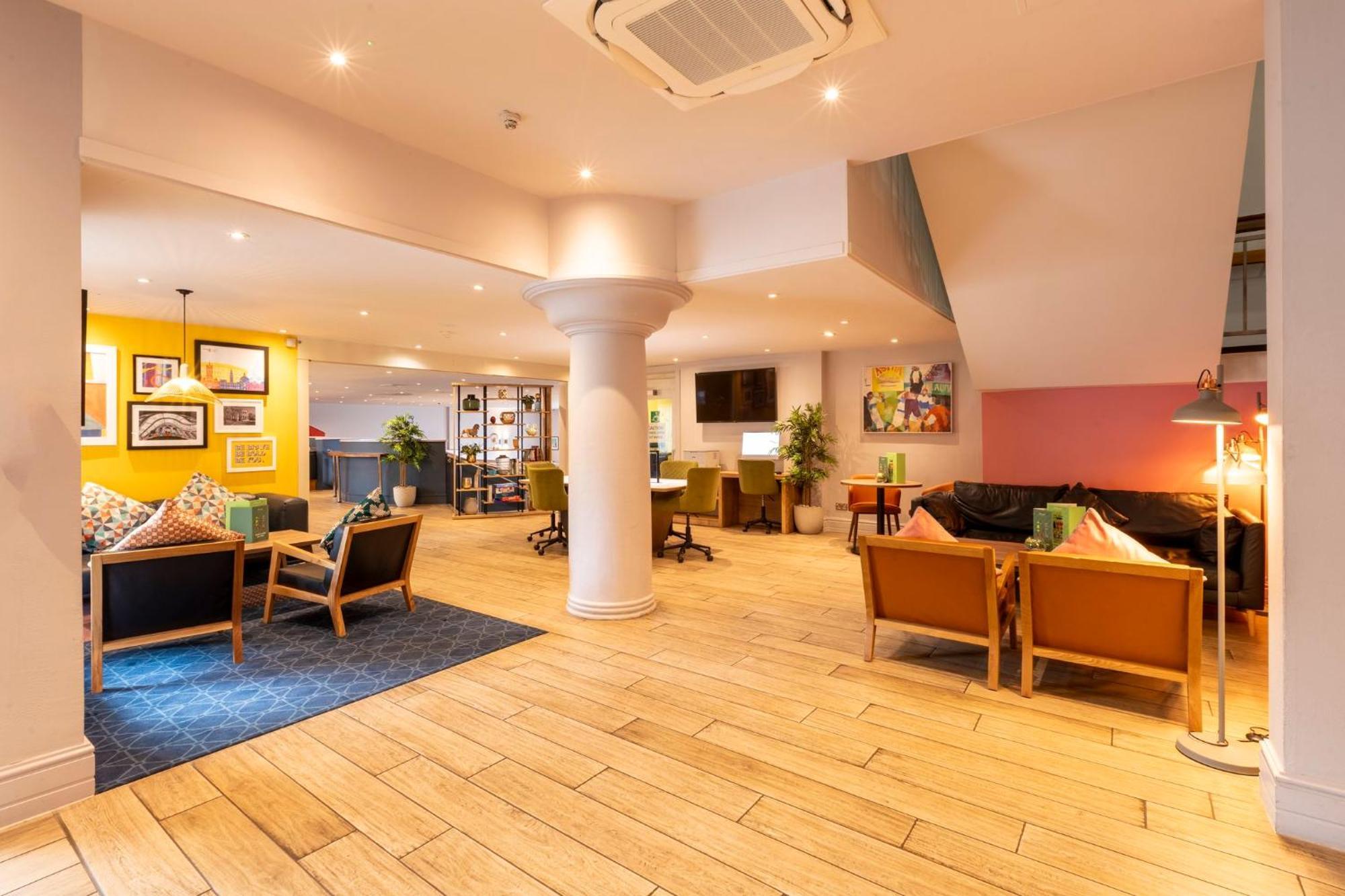 Holiday Inn Cardiff City By Ihg Ngoại thất bức ảnh