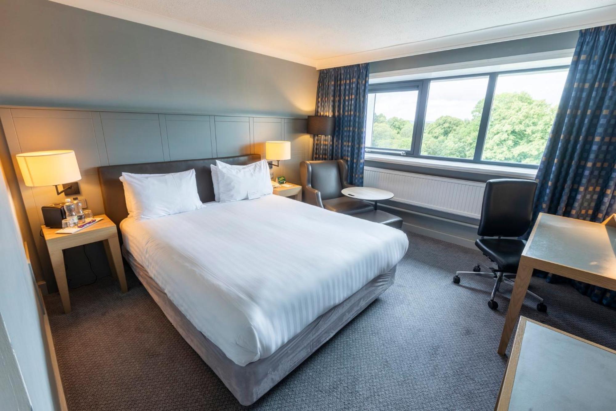 Holiday Inn Cardiff City By Ihg Ngoại thất bức ảnh