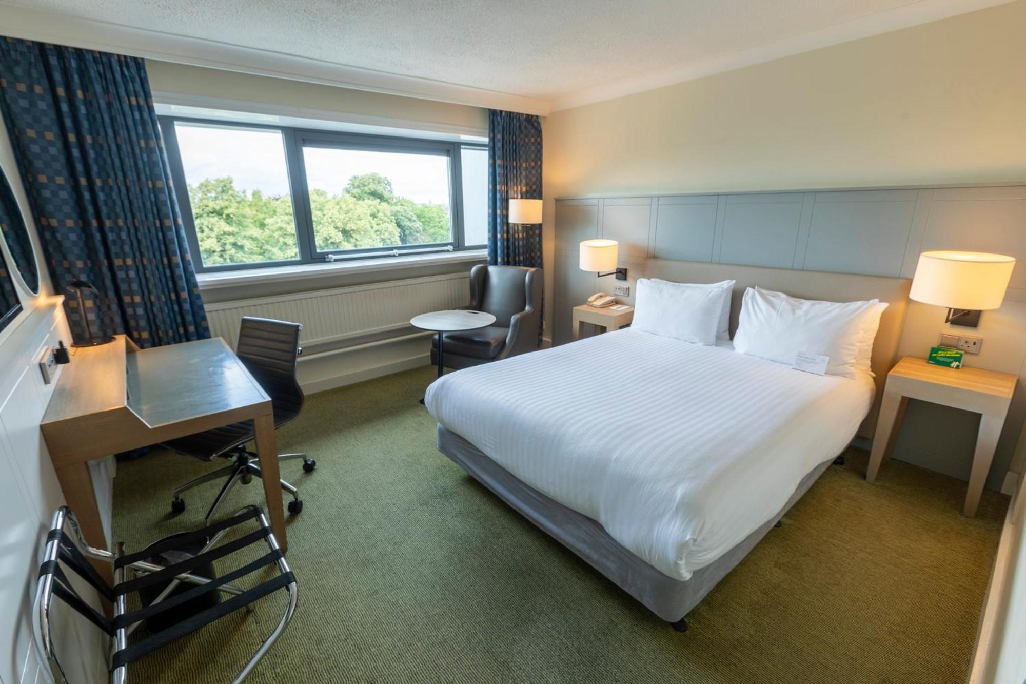 Holiday Inn Cardiff City By Ihg Ngoại thất bức ảnh