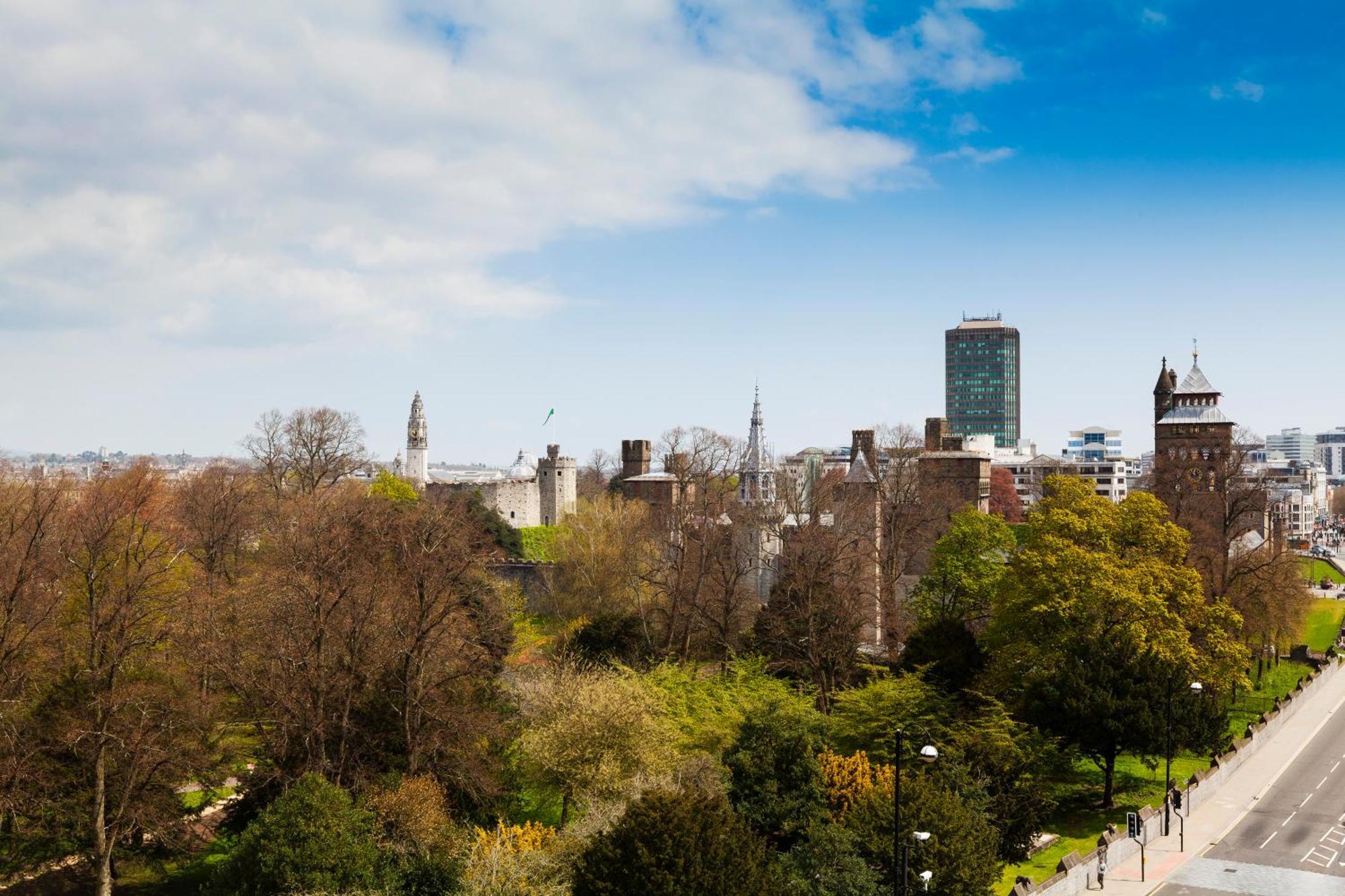 Holiday Inn Cardiff City By Ihg Ngoại thất bức ảnh