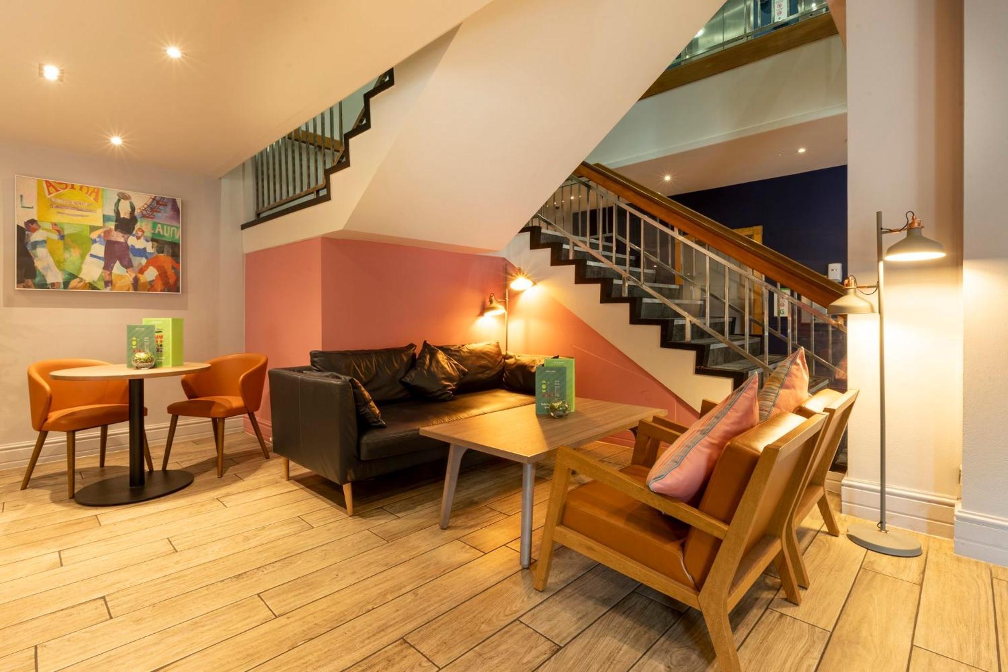 Holiday Inn Cardiff City By Ihg Ngoại thất bức ảnh