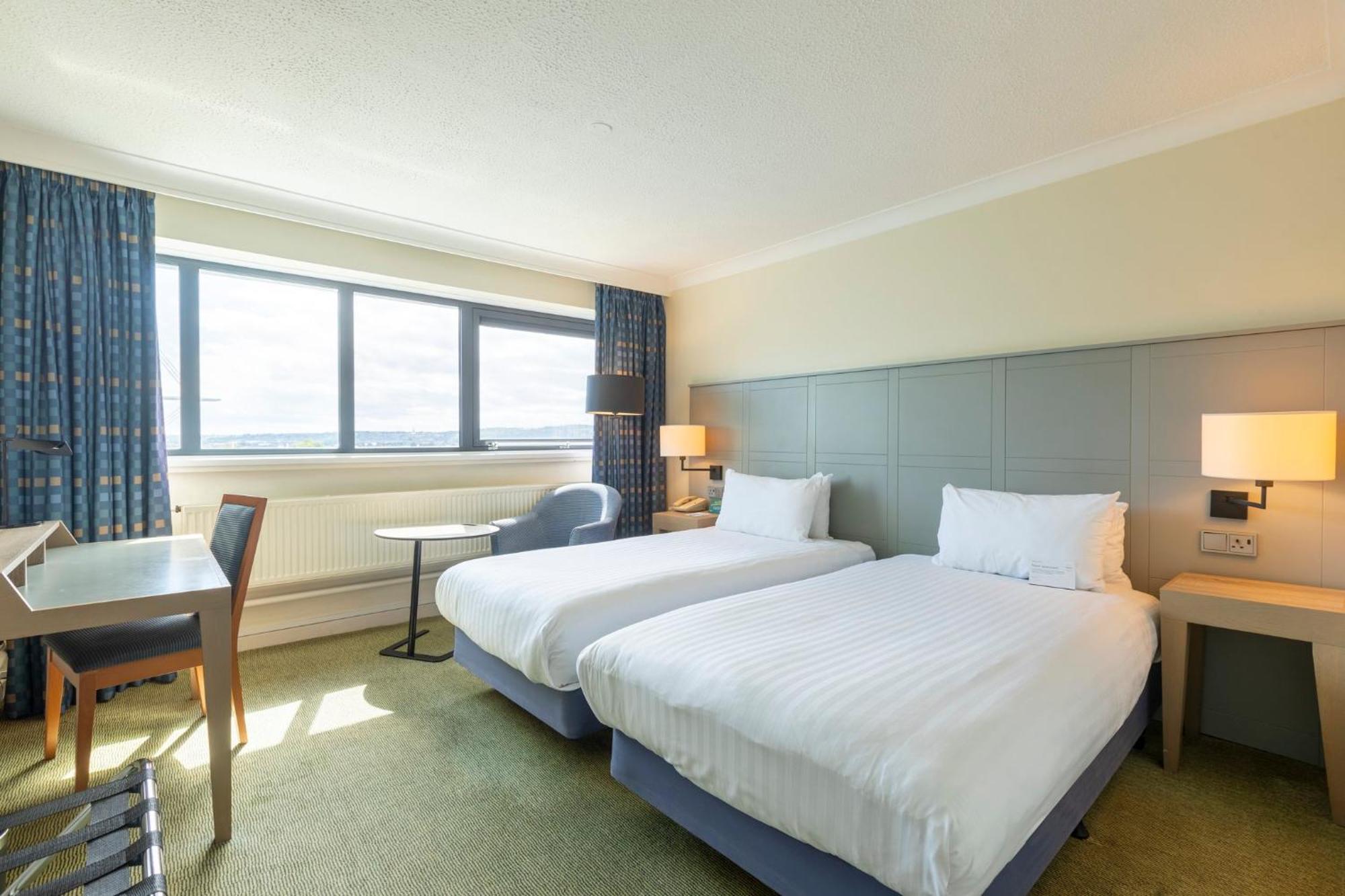 Holiday Inn Cardiff City By Ihg Ngoại thất bức ảnh