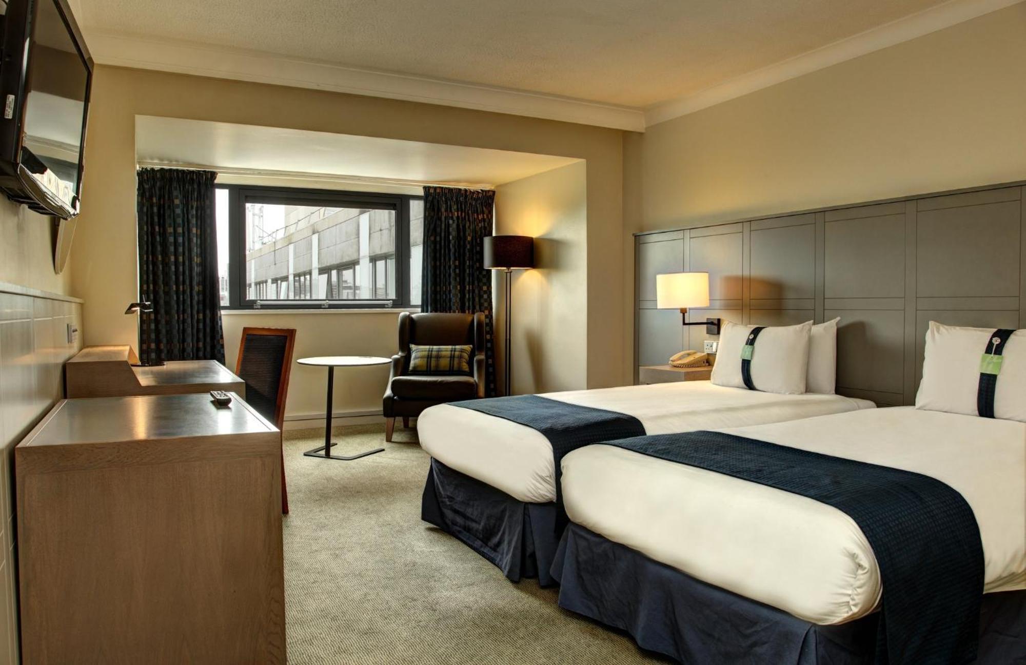 Holiday Inn Cardiff City By Ihg Ngoại thất bức ảnh